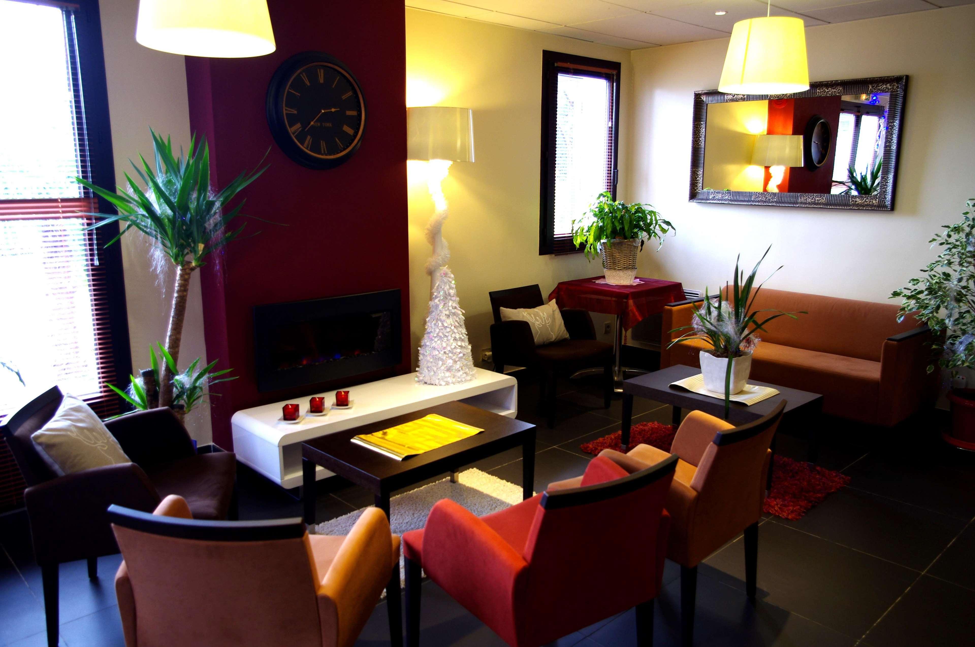 Kyriad Quimper Sud Экстерьер фото